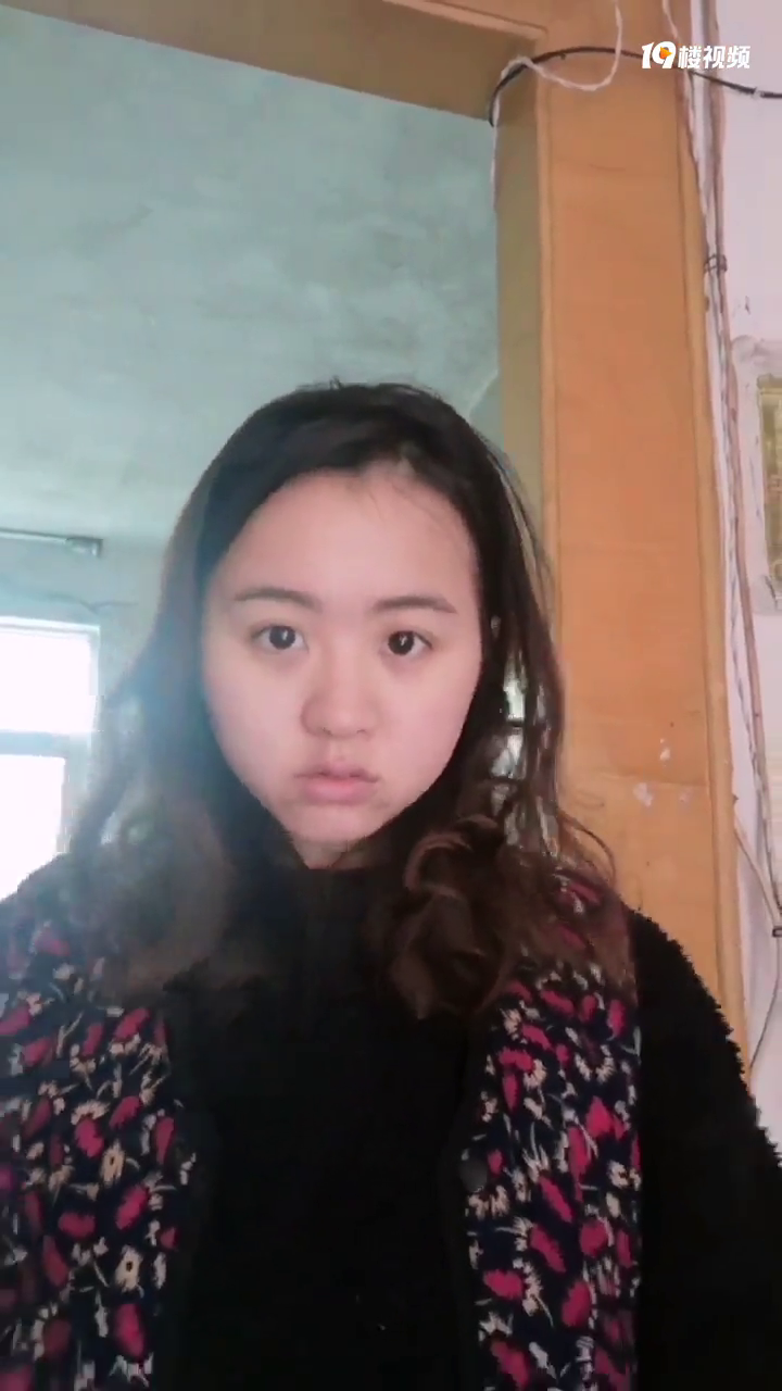 最近超火的毛领拍大片是怎么拍的?