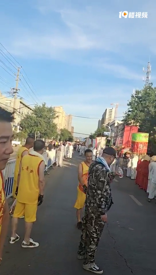 һ��һ�ȵĽ��������ʹ����ֿ�ʼ�ˣ������˳��