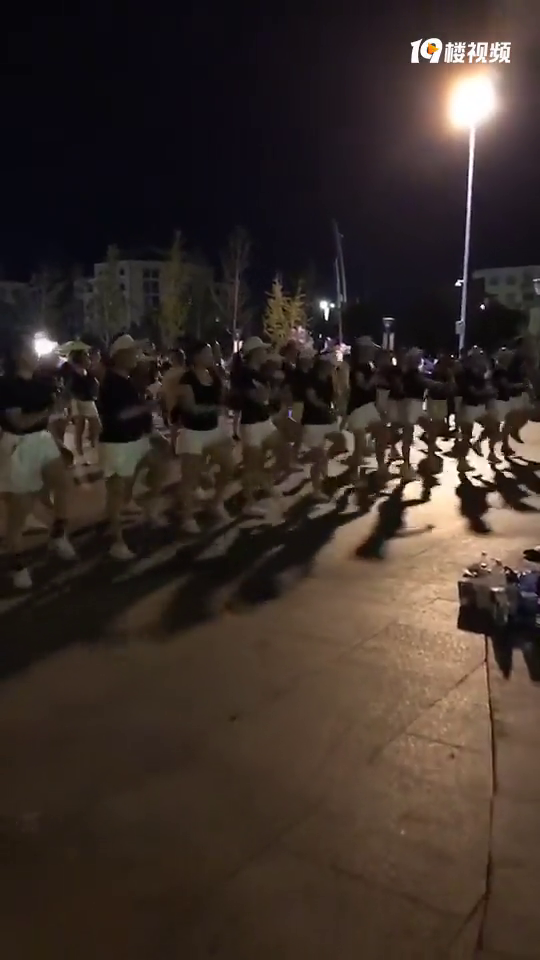 �������ġ���Ľ���㳡��������˶�����ô�����ʱ��