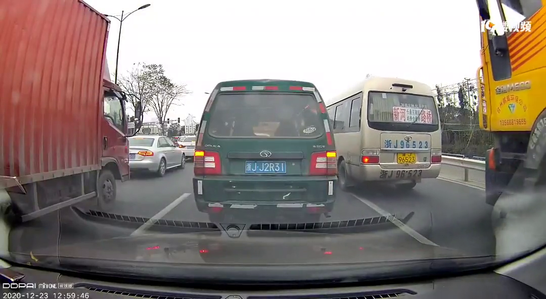 ���̳����Ŷӣ���������������������ӵ�·��ȫ