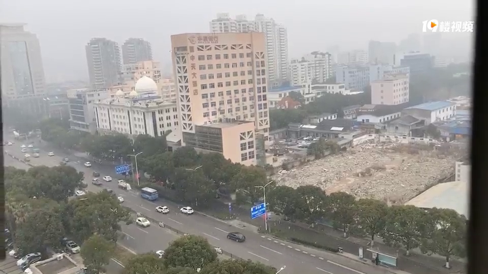 ���۸��᡿���ж��û��������ѩ�ˣ�