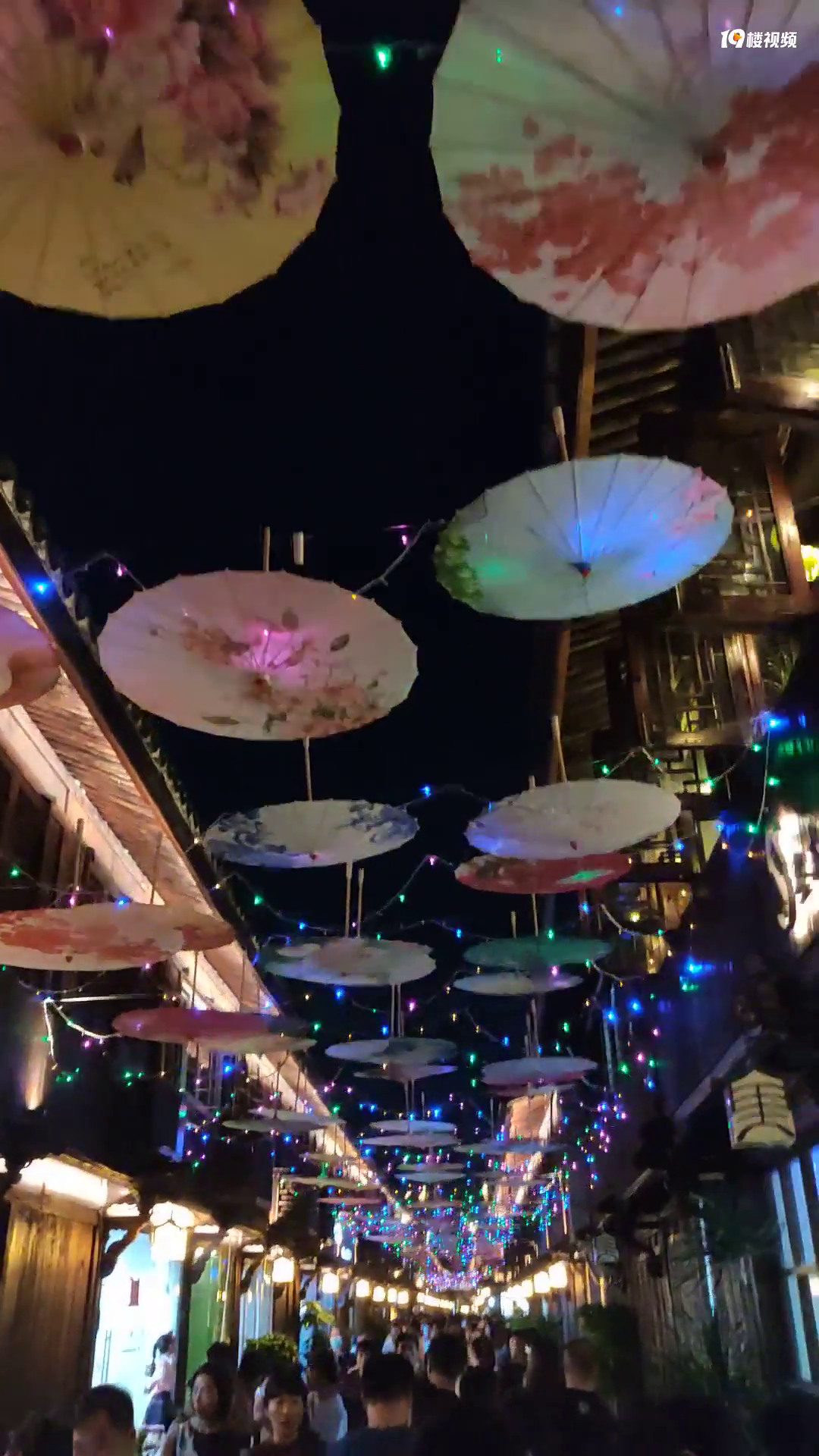 ��·��ʮ�ﳤ��ҹ���������Ϊ��һ��������