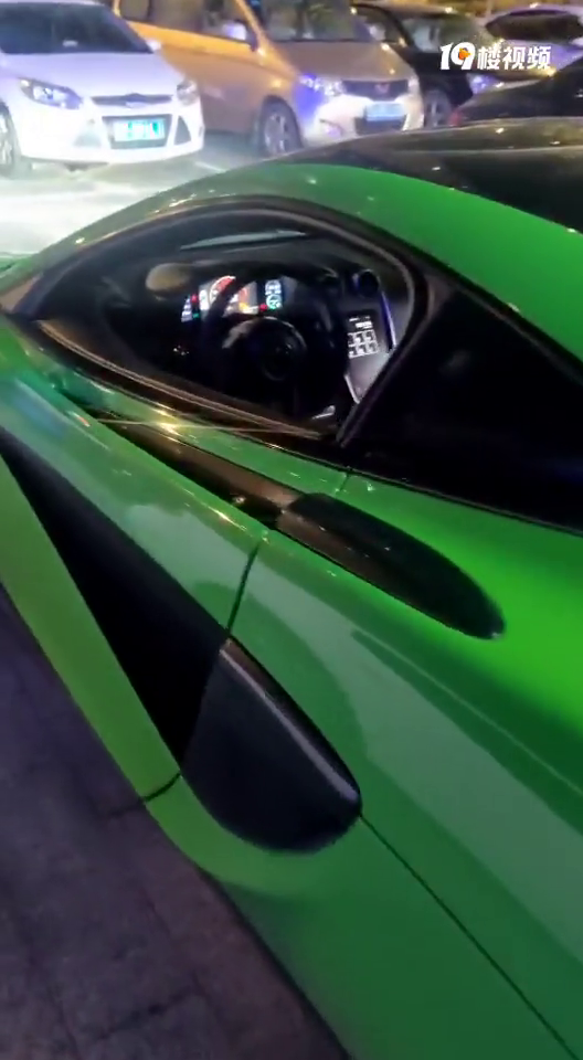 ʥ������ ˧����Ů�Ƕ����ų��ܳ�ȥ���ˣ�