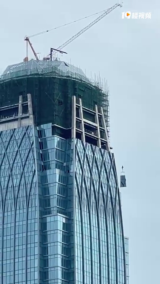 ��ʢ����ԭ����ʩ���ģ�һֱ��Ϊͣ��