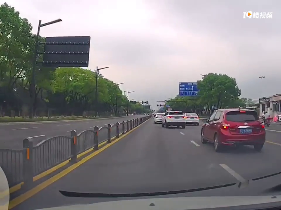 һ�Բ��Ͼͼ�����һ�������ơ�������������Ȼ�����鴫��