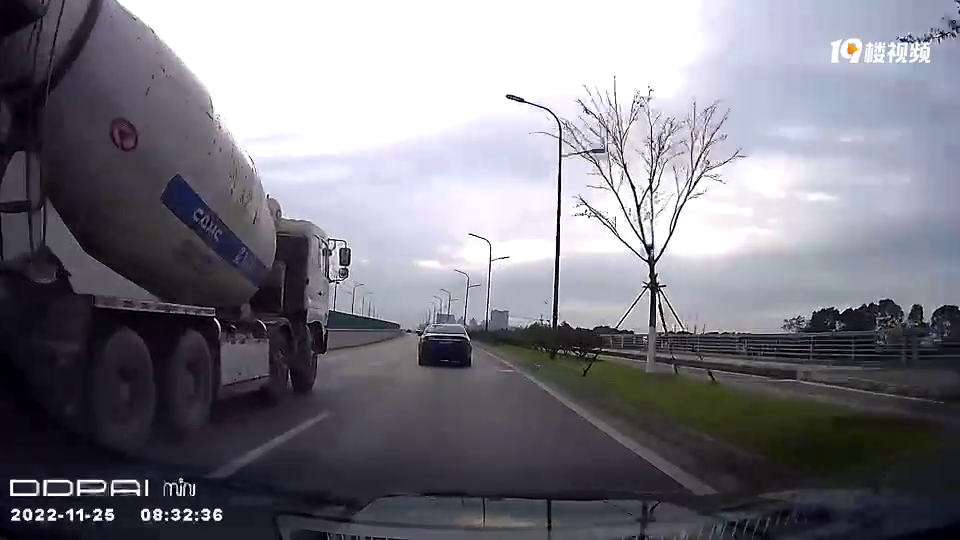 �����ʹ󿨳����ſ� ���������㻹��ɲ���٣����յ������㣡