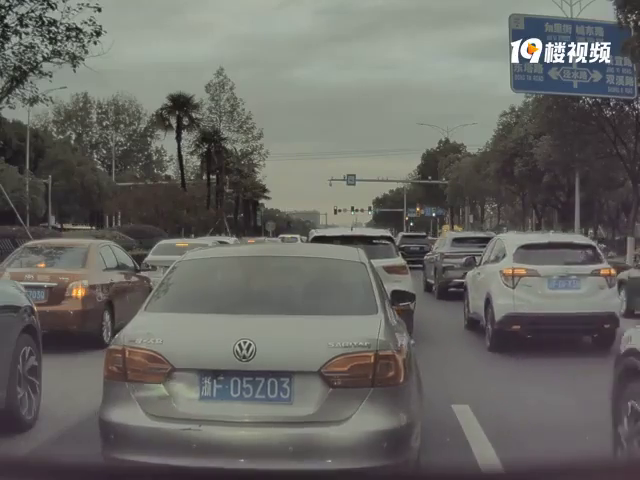 ֱ�г���ȥ��ת �����ô����