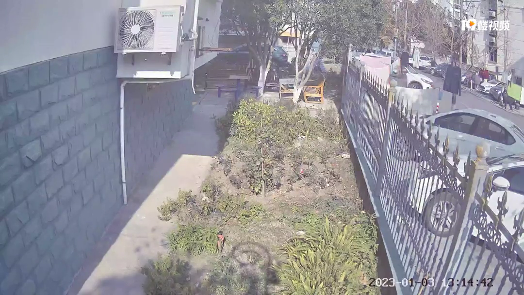 ���С��������ķ羰�ߣ����Ӳ�ɹ����̨ ��Ҫɹ�ڶ���С��Χ����