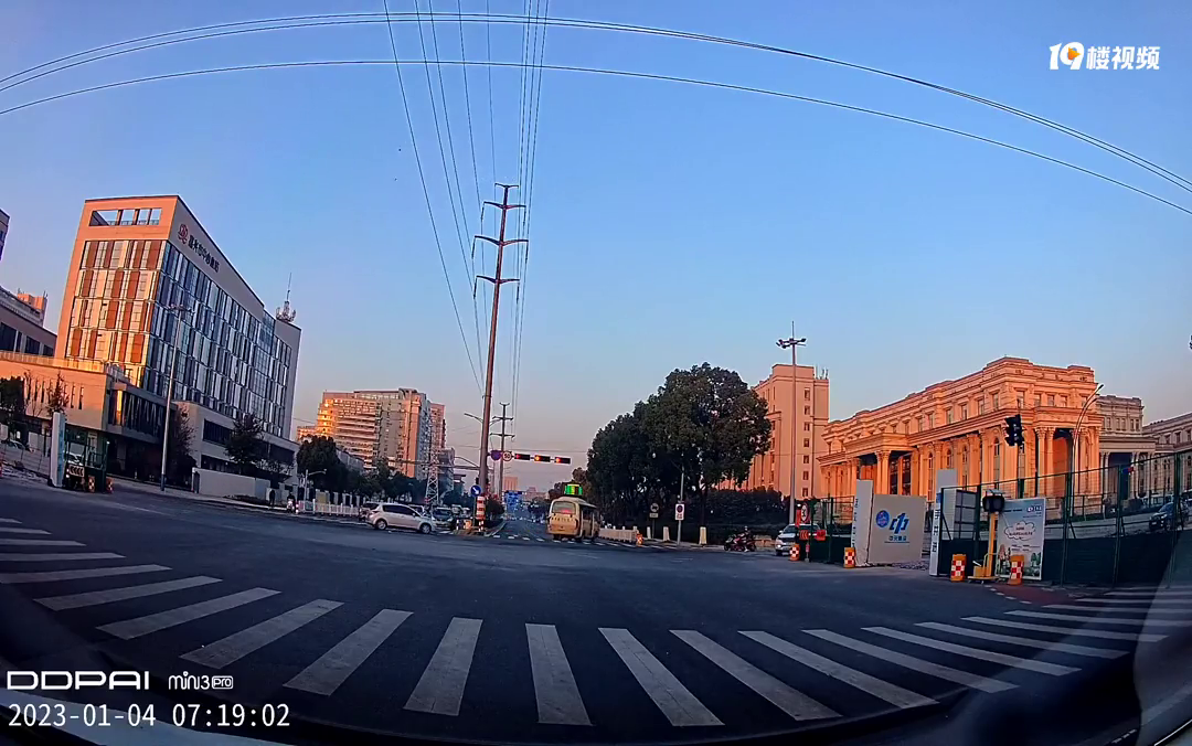 ����Ƶ������Ƶĵ�ƿ����������Ĳ�Ҫ������û������ôӲ���ġ�