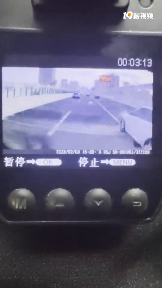 �����ĸ�ɶ�أ�ѹ��ʵ�߾������ˣ���Ŀ3զͨ���ģ�