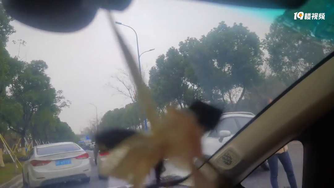 ��ͣ��һ��ô��һ���� ͣ����ô���ġ�