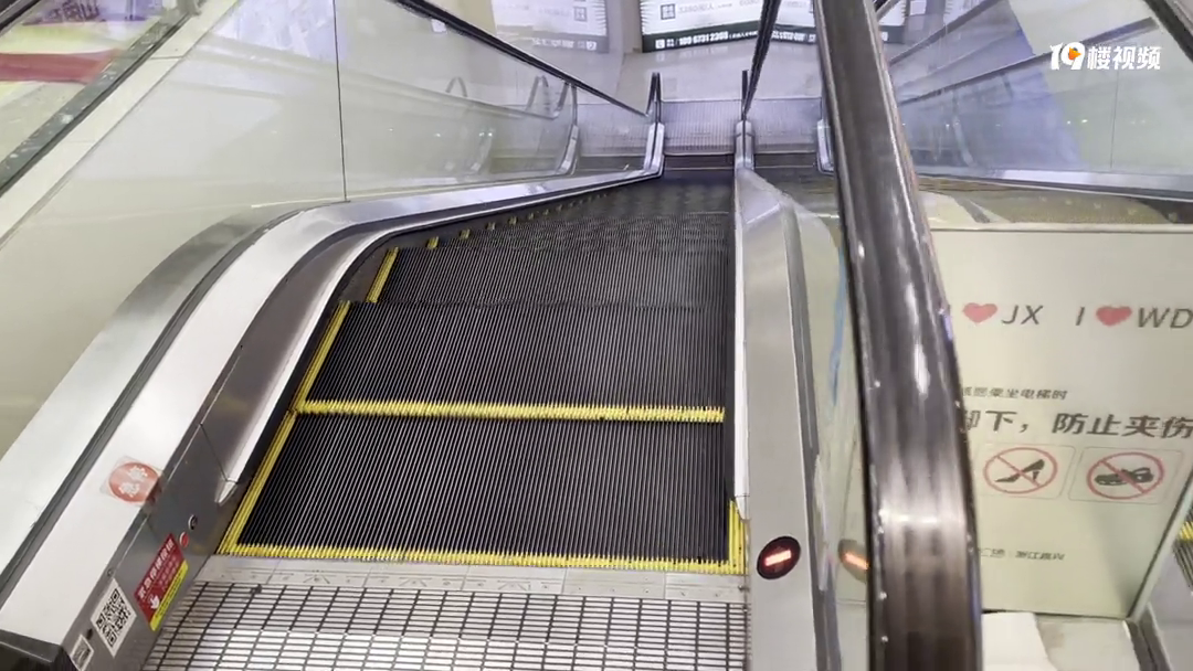 �̳�������ٶ�Ҳ̫���˰ɣ����ĸ���Ƶ���ǳ��