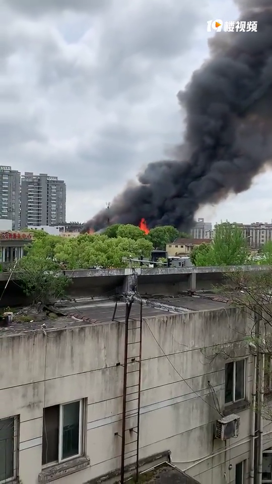 ������ͨ�����ˡ�ͻ�����ź���·ͻ����� ��������Ũ�̹�����