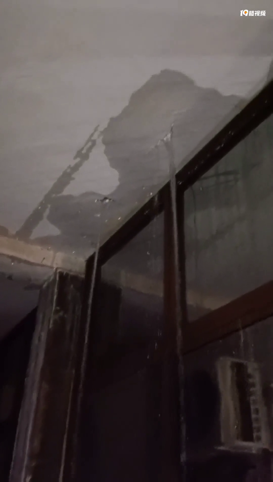 �����ı������Ҽұ����ˮ�����������趼�Ӳ�ס��������ô�졭