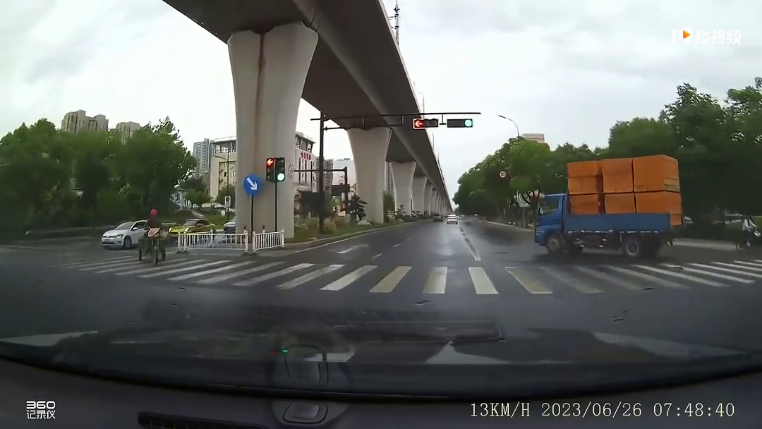 �����ƨ��ת����һ�㶼�������Ұ�����������������XX��