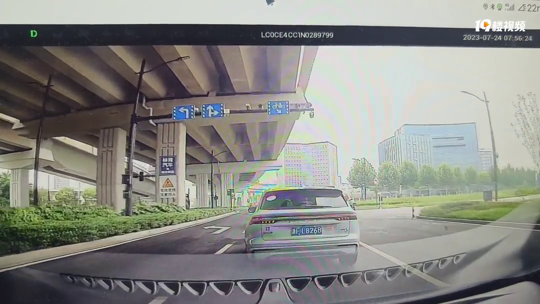 �󳵵θ���ͣ���˼ҵ�ƿ��ͣ�ڷǻ��������ϵȺ����ʲô����