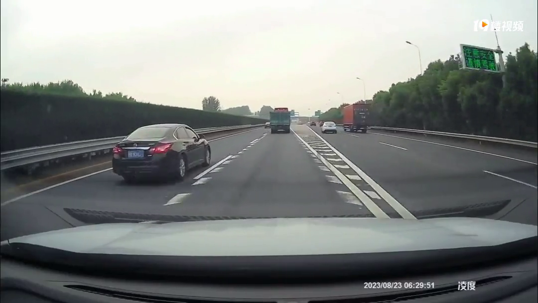 ���Ϸ������糣̨�����г��Ӵ���·�ڻ�����������