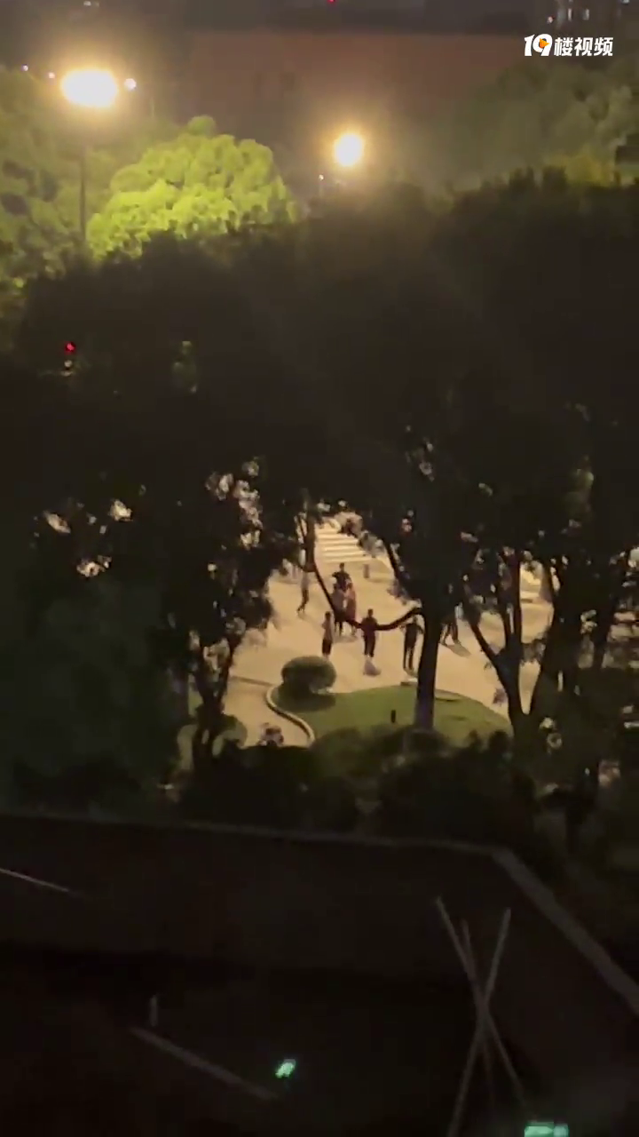 ���˱�·��ʢ·��һȺ��ү���轻��������9��࣡�����㣡