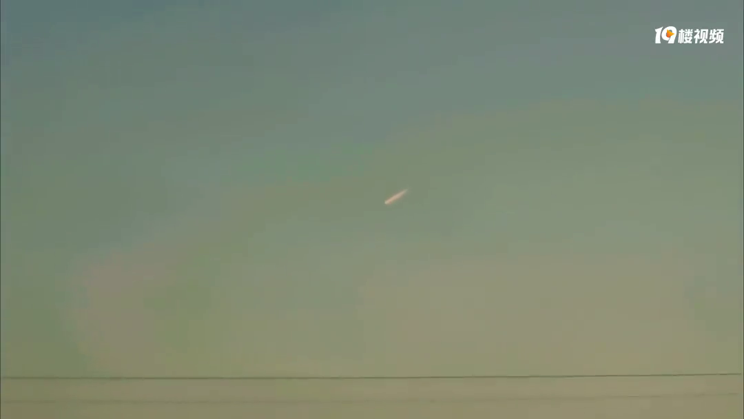 �������������ɽ��·���͸���������