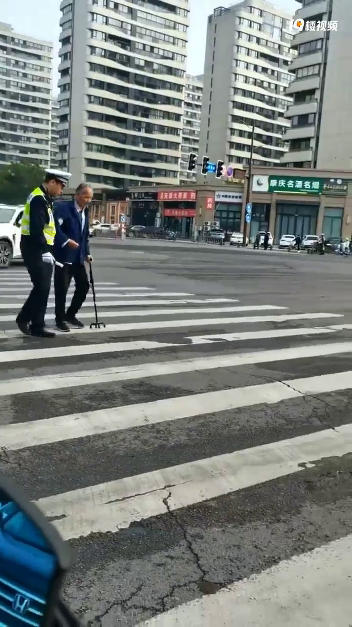 ����������λ�������ޣ��ɵ�Ư��