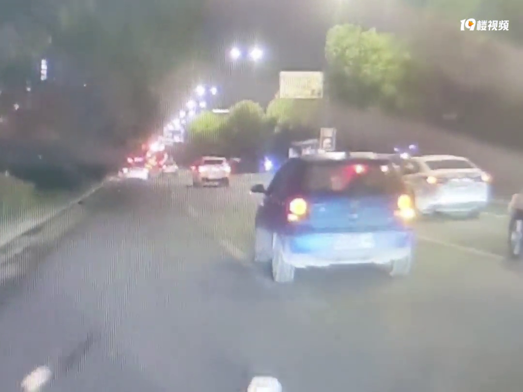 ���ó��ſ�����һλ��������û���ʣ���