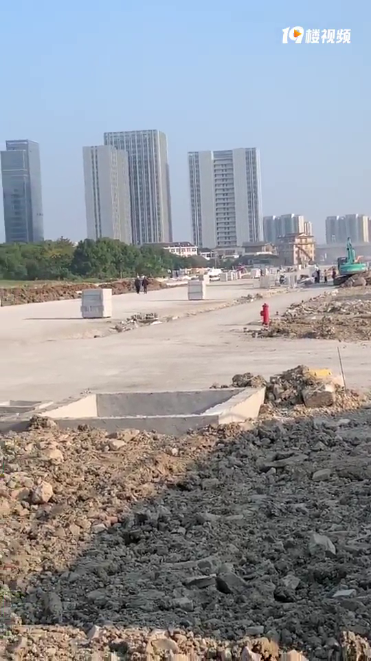 ���·���Ӧ����ͨ���˰�