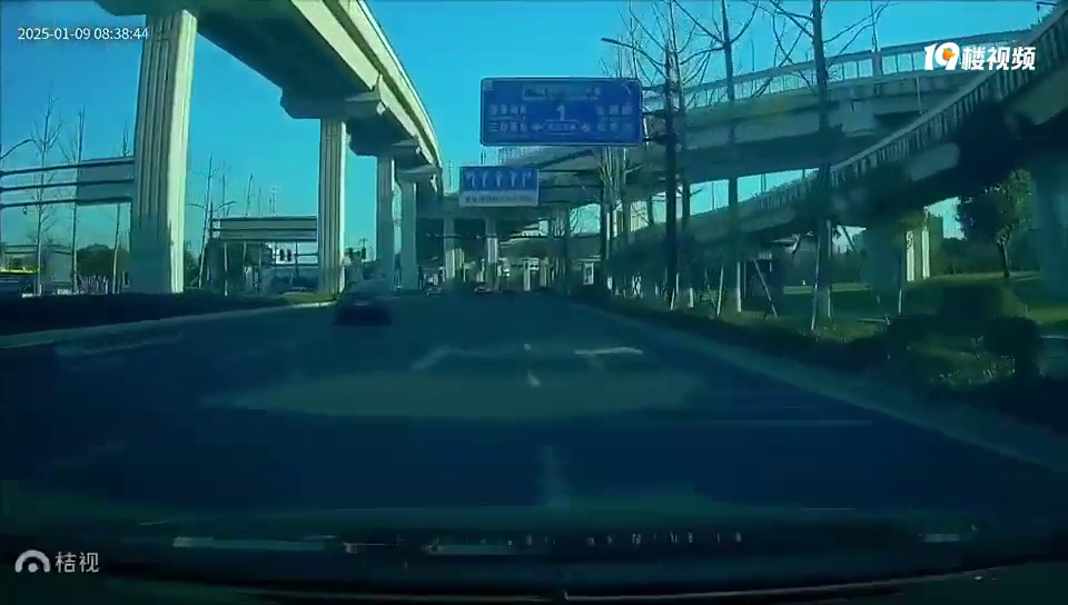 �����²���������������ƵĴ�磬�����һ�����ͳ�����