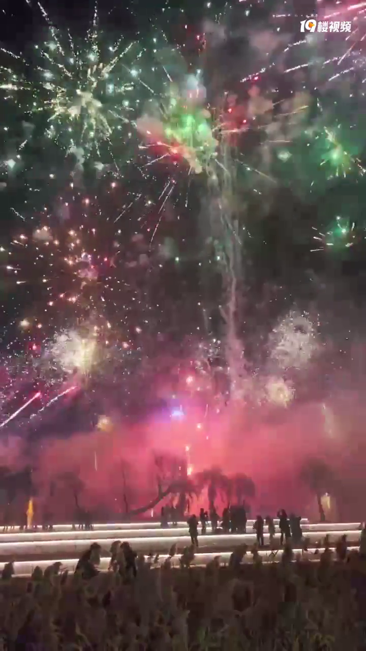 ��������һ�����������ů�����գ��ڴ�ͳ��ζ����Ѱ�Ļ����ţ���