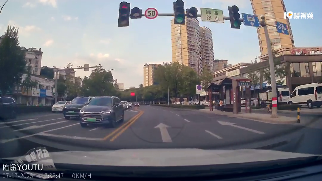 ����Ƶ���ҵı��ܷ�Ӧ�����㣡Ҫ������Ͱ����ײ�ˣ�