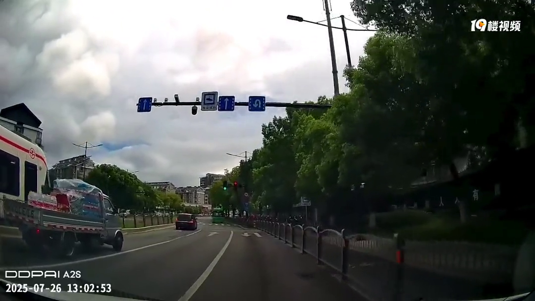 ����Ƶ����ͣ�й�糵������������������ۼ������ţ�