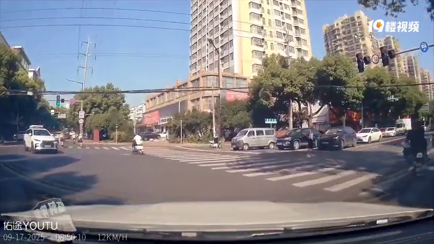 ����Ƶ����߷�������������������ͷ��û���ˣ��������߻����ˣ�