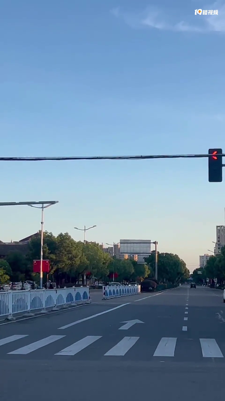 ·�ż���������߷�չ�ɾ�ס��Ӧ�úܲ���