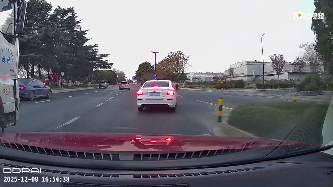 ����Ƶ������������˰Ե���Ҫ�����и����� ����������ˣ�