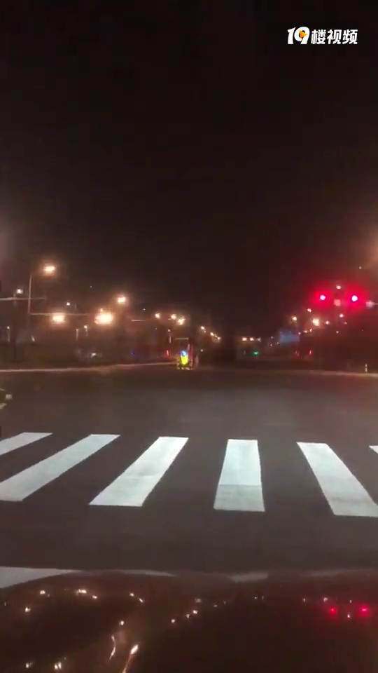 �ҳ�֮Ϊ����������·�����������������