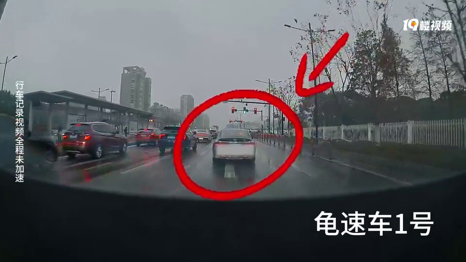 ������ô�����µ�С��Ϳ��������ˣ�1��������2�����ٳ���