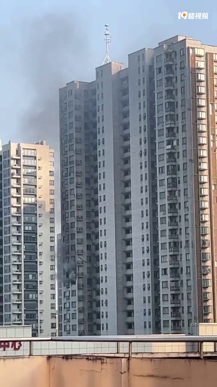 ֱð���̣�����һ�߲�С�����˼���ͻ�����飿��