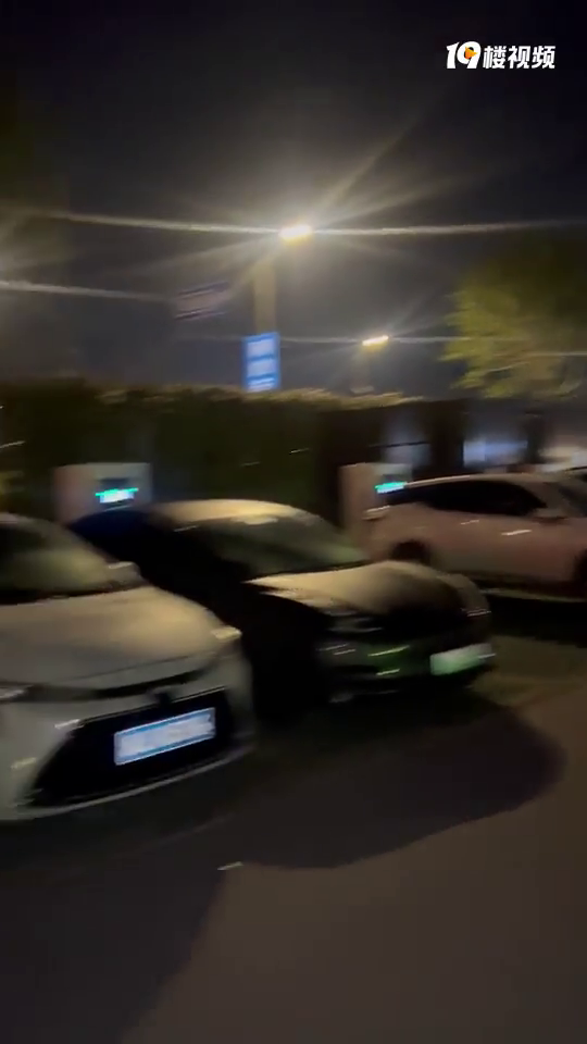 ���Ƴ���ռ���׮λ�ã��Ĺܹ��ˣ�