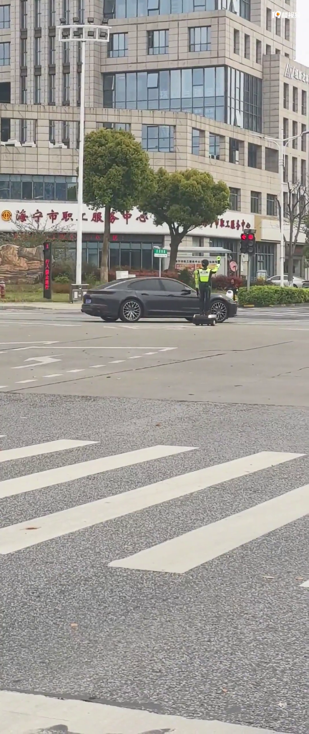 ������ͷ�����ģ�·�ϵĽ��������ǲ���ҲҪ��̭��