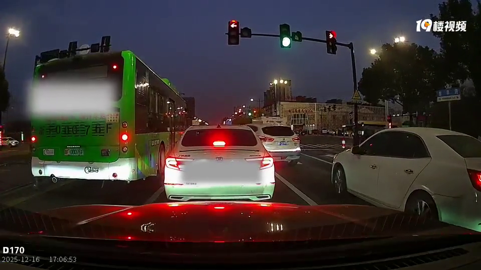 ˭��������ȭ·�����˼�ʻ��ݳ��̵Ʋ��߸����泵����ס�ˣ�����