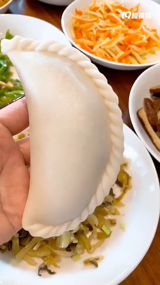 ������Ƕ���