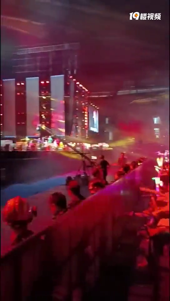 ���ݳ���ȥ����