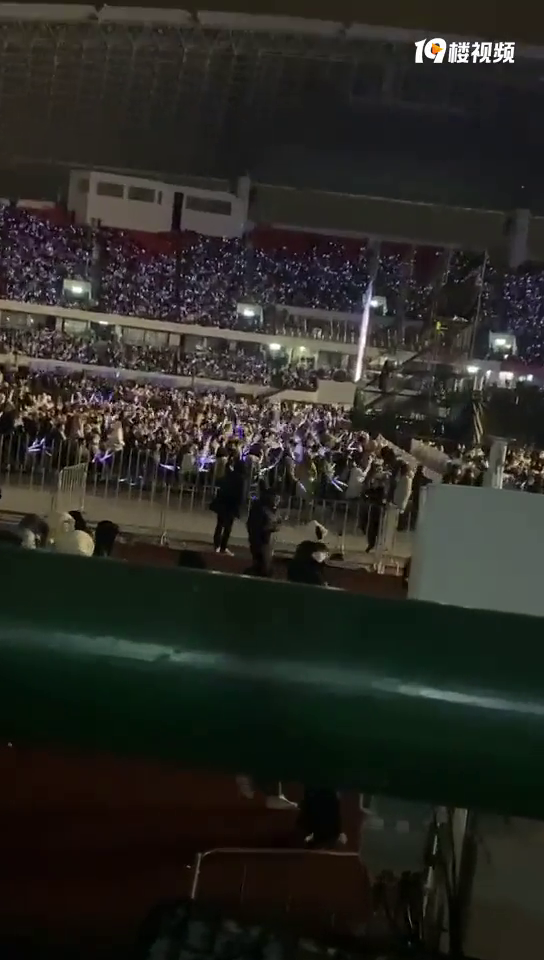 ̨���ݳ�����������Ʊ