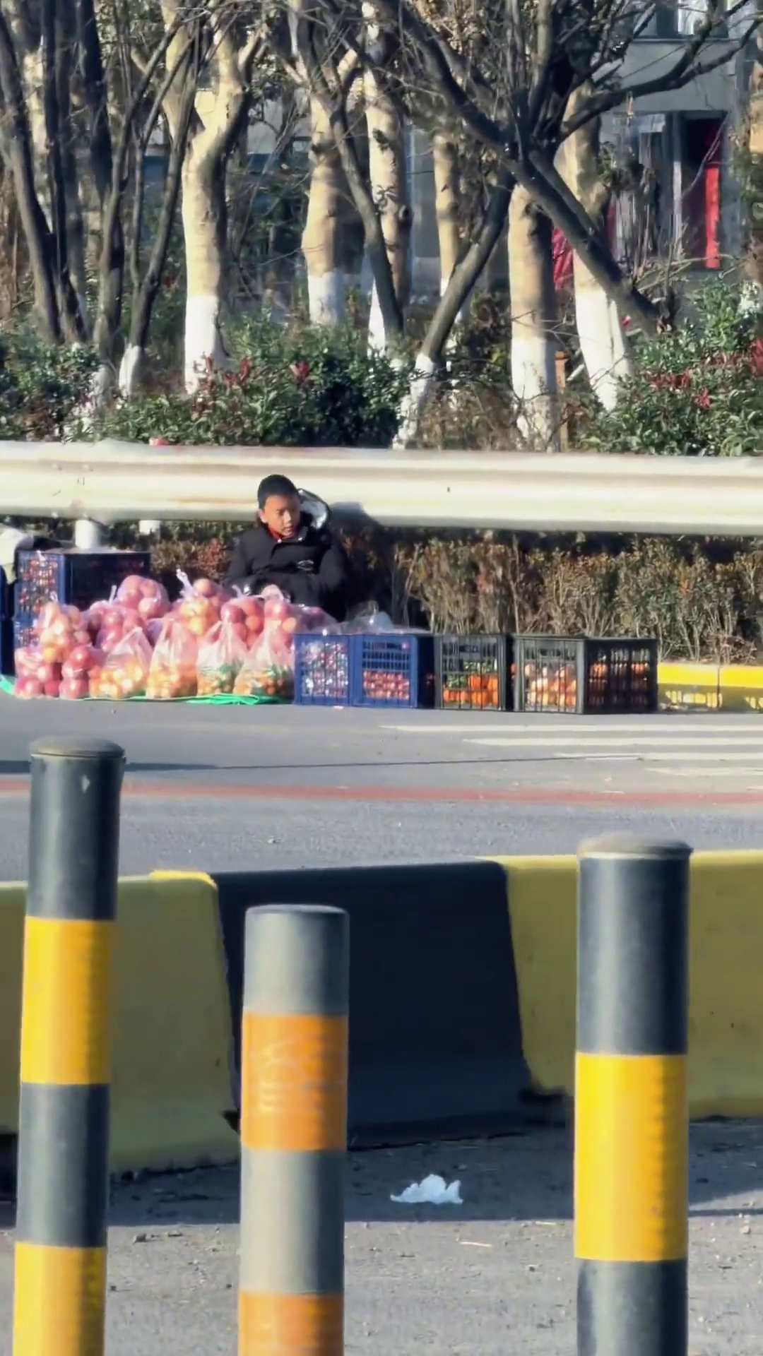 ���˽�ͷů��һĻ���������ˣ��к��︸ĸ��̯...