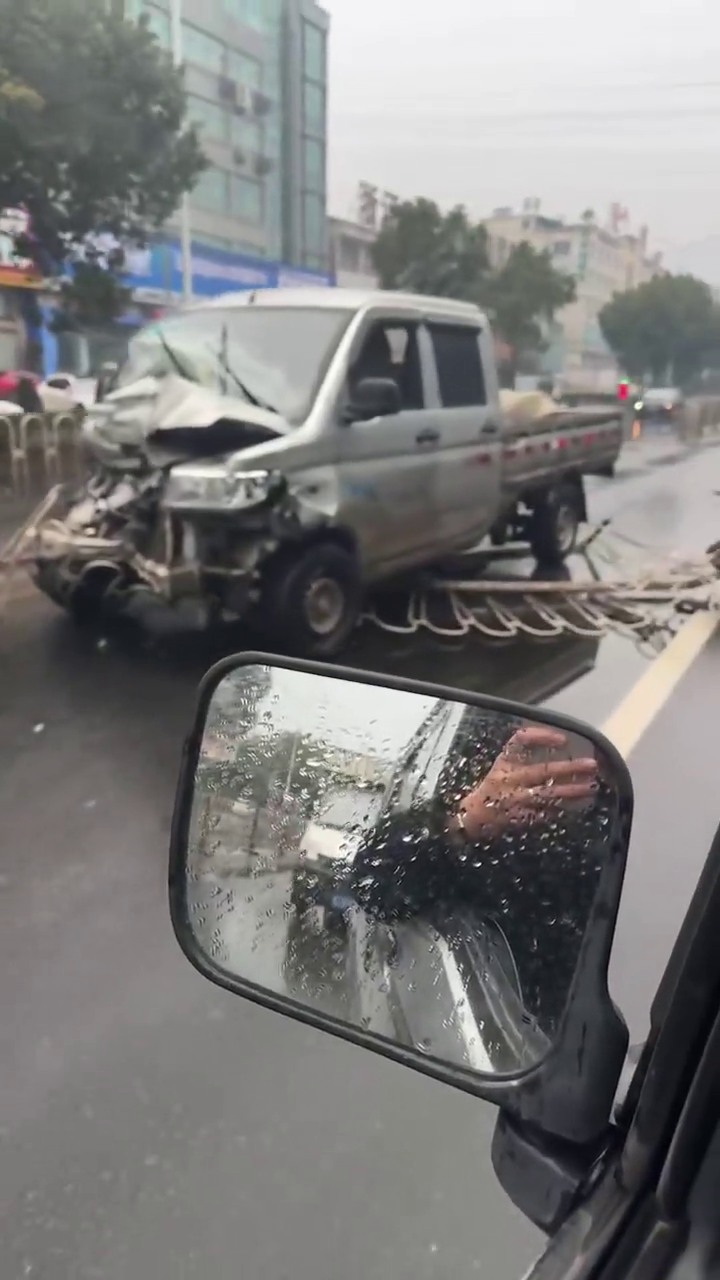 �⻤��ײ��Ҳ̫����