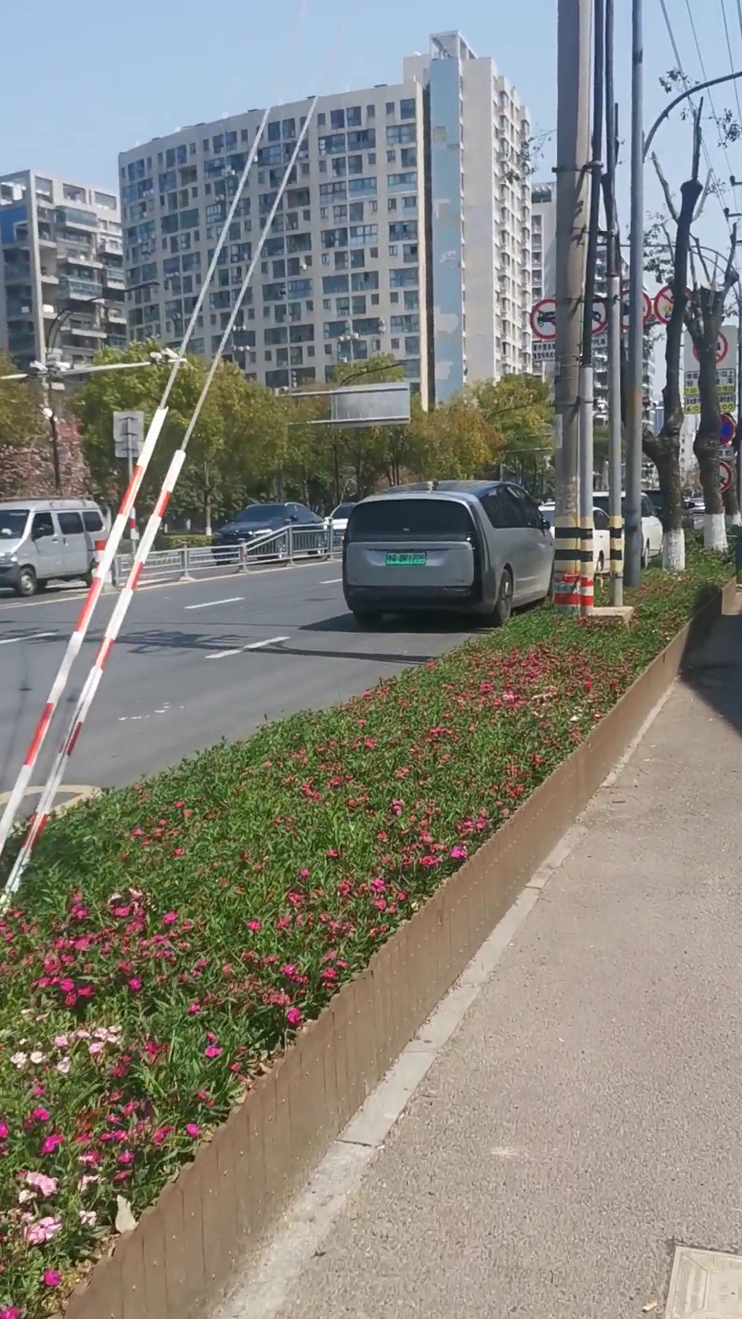 ̨�ݽ�ͷҲ������mega����βʲôˮƽ