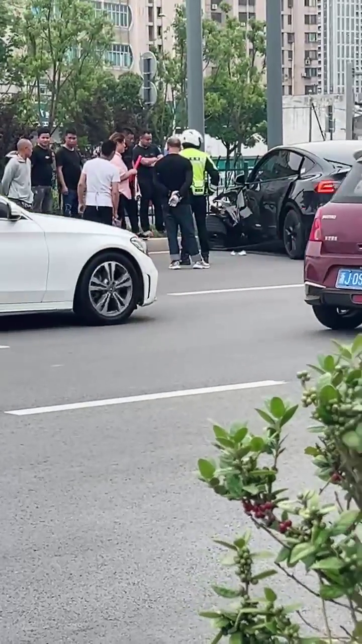 ��˹���ǲ��ǲ��ÿ�