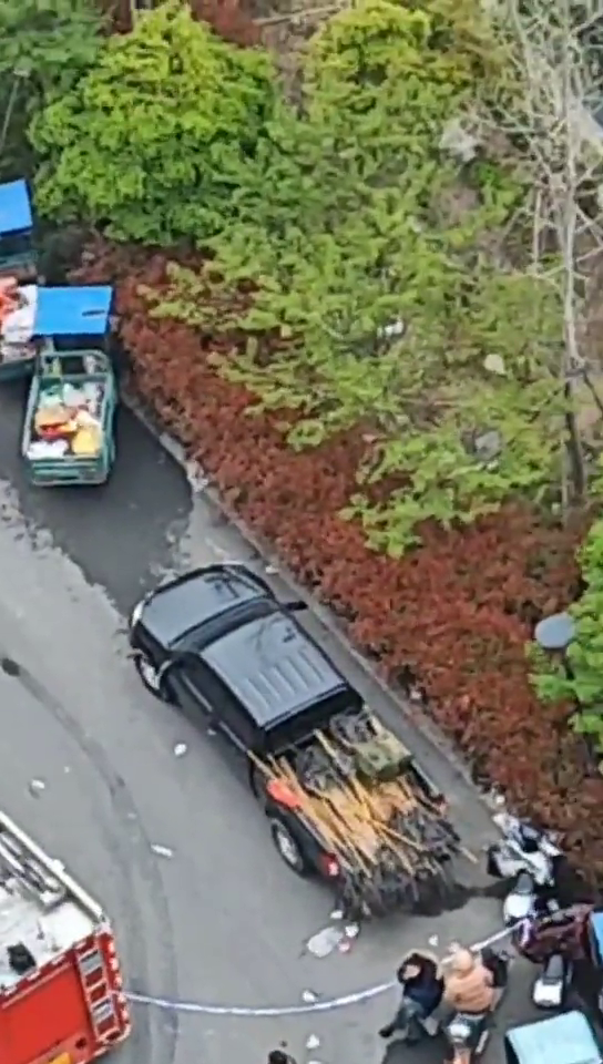 ���°�ҹ���ˣ����������