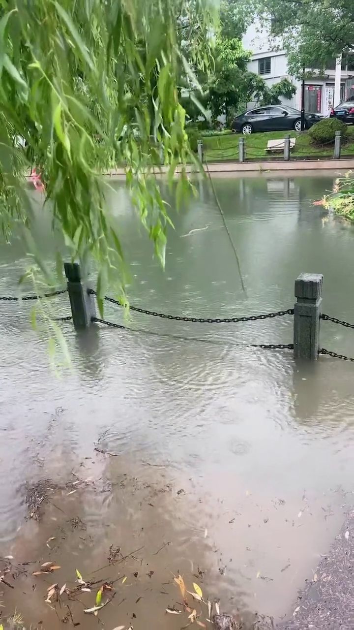 �������˶����꣬��ˮ����������