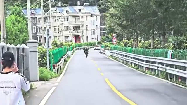 ��������Ħ�г�����