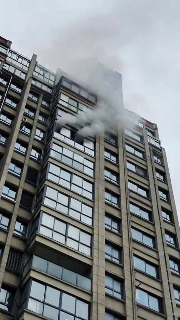 ����̨��һС���߲����